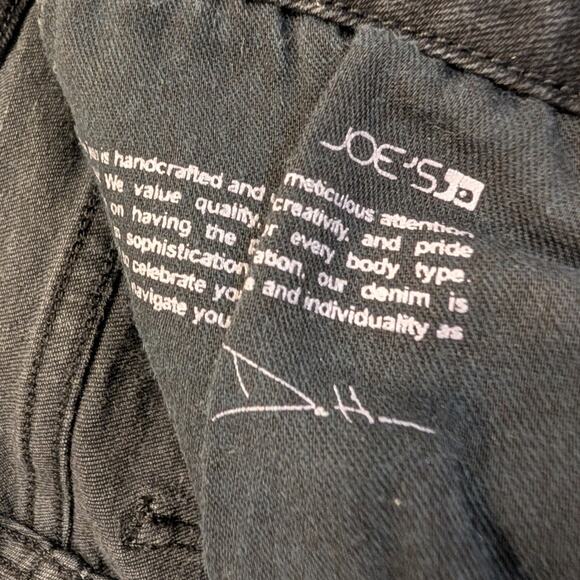 Joe's Jeans HiRise Curvy Cropped BootCut Hi Honey Black Denim - SIze 29 - Picture 7 of 9